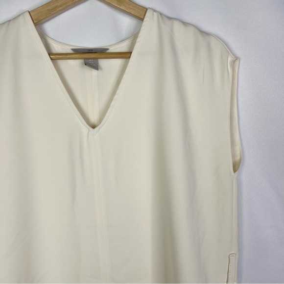 H&M Ivory Off White V Neck Sleeveless Shift Dress 2 - Picture 3 of 3
